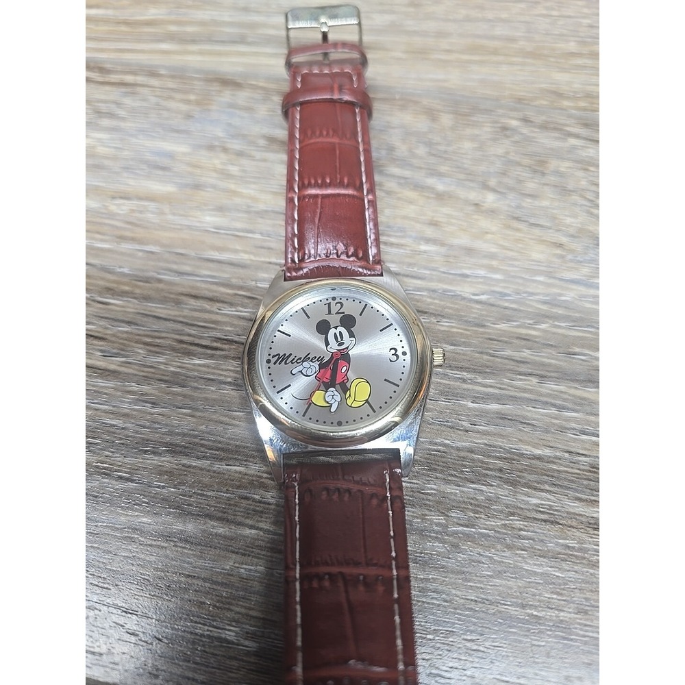 Accutime Disney Mickey Watch MCK623